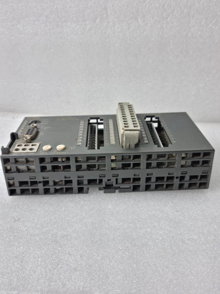 VIPA CPU114 114-6BJ03 Controller DI/DO 24VDC (ERROR) 114-6BJ03